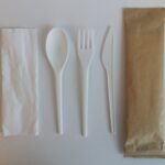 6.5” Light Weight CPLA cutlery kit（1 layer napkin with paper bag）